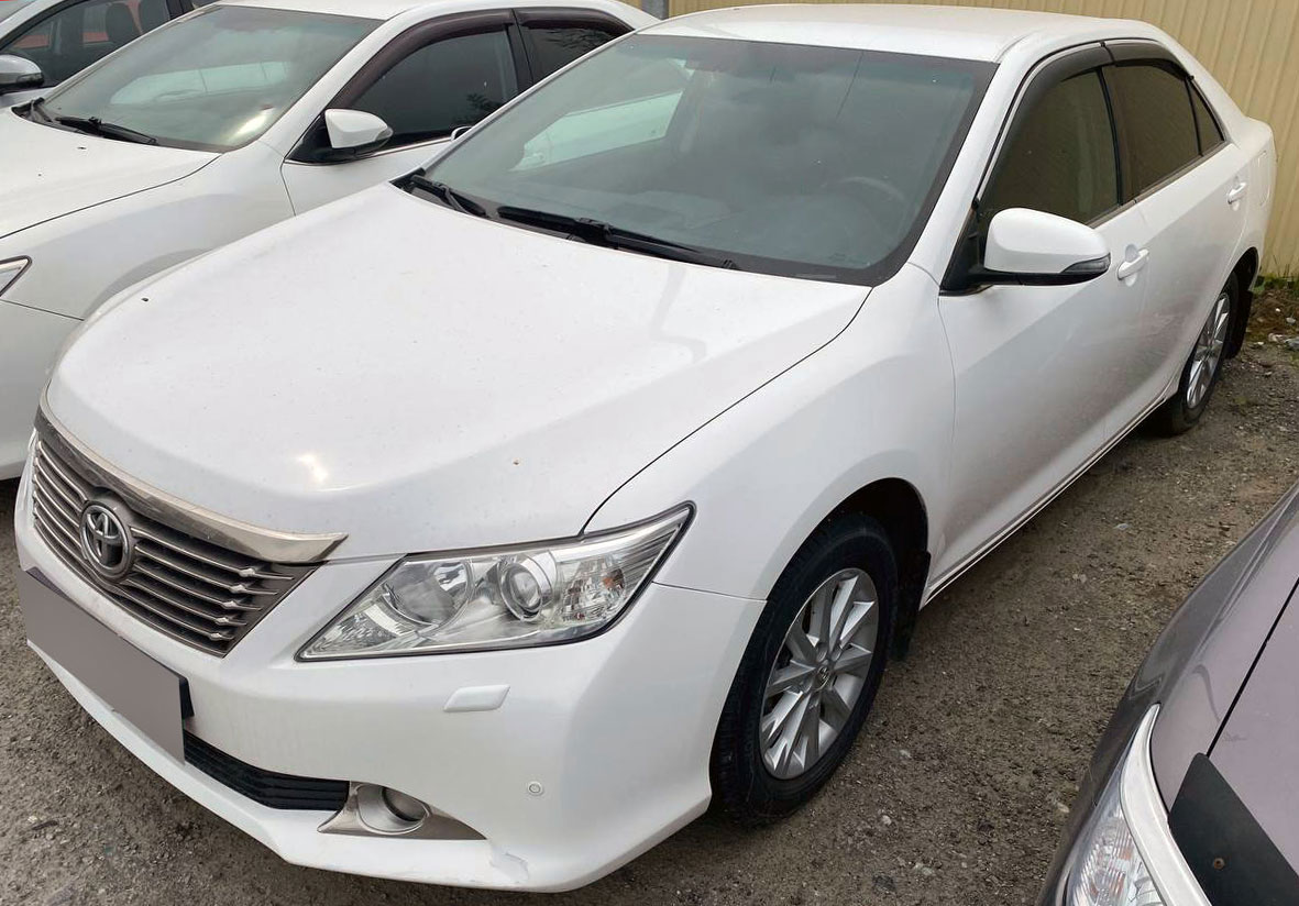 Прокат Toyota Camry в Красноярске без водителя - 4500 в день