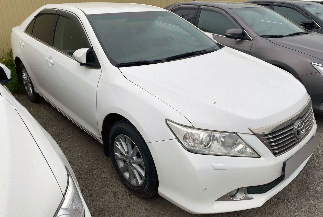 Прокат Toyota Camry в Красноярске без водителя - 4500 в день