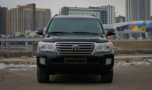 Toyota Land Cruiser 200